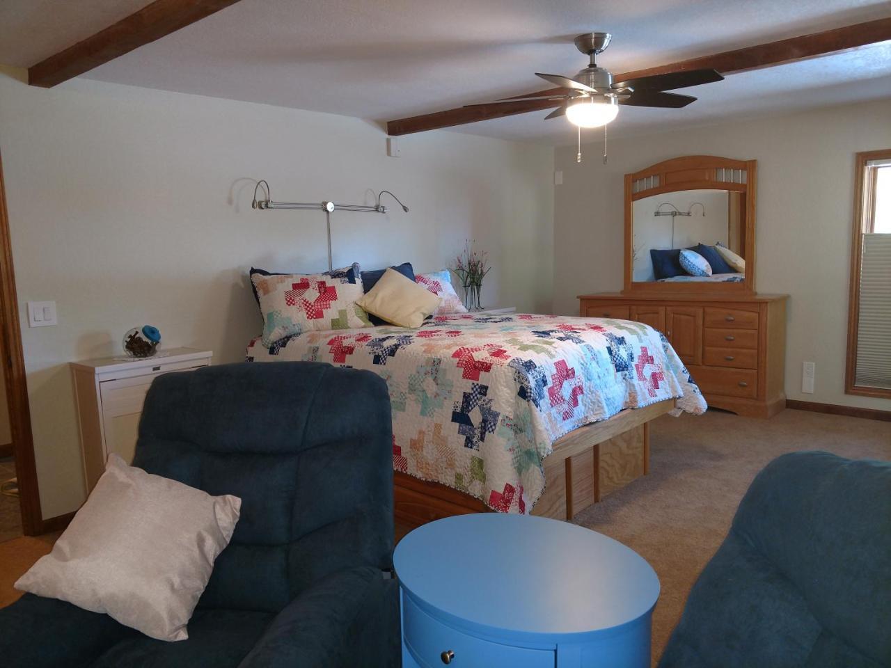 بليسرفيل Ponderosa Ridge A B & B المظهر الخارجي الصورة